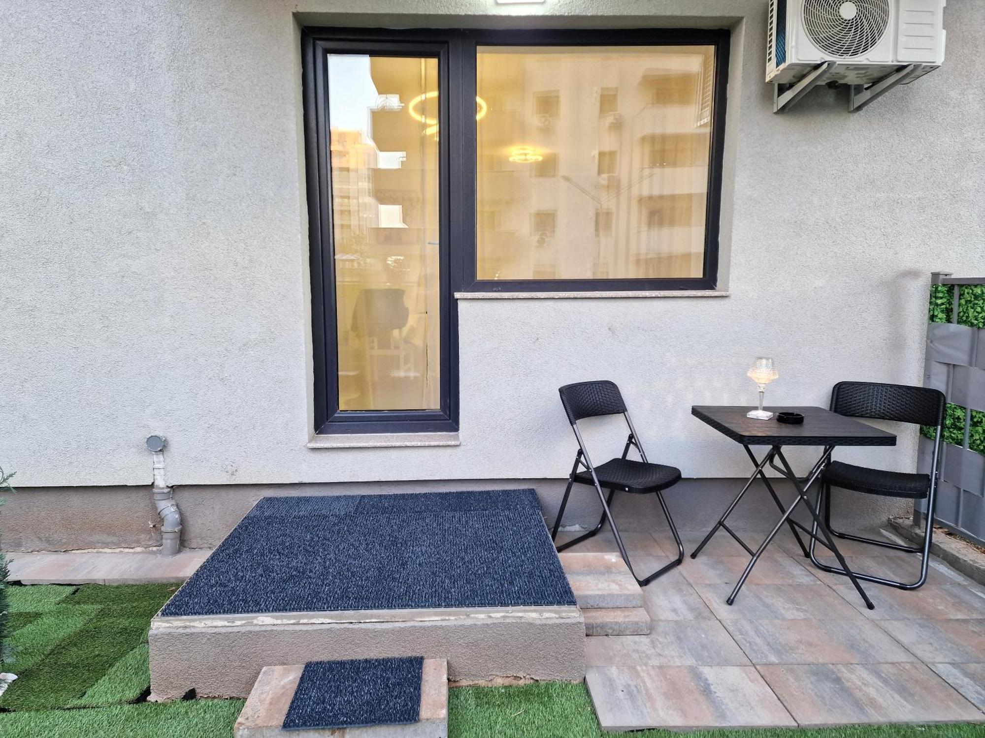 Studio&Garden! Roşu Exterior foto